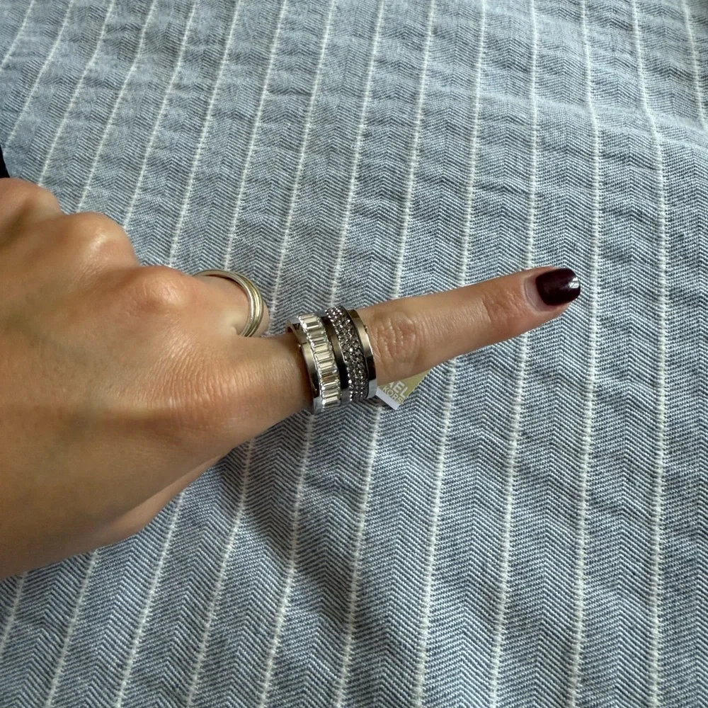 Michael Kors Brilliance Pave Baguette Ring in Silver - Picture 3 of 5